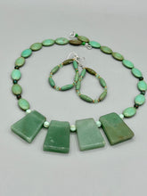 Load image into Gallery viewer, Large Trapezoid Shaped Green Aventurine Stone And Mint Color Melon Beaded Necklace, Hippie Lovers Genuine Stone, Bohemian