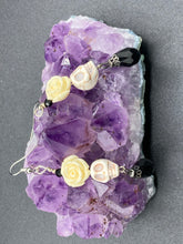 Load image into Gallery viewer, Frida Kahlo Inspired Earring, Howlite Skull Beads White Roses, Pastel Goth, Dia De Los Muertos Calaveras , Day of the Dead Jewelry, La Catrina