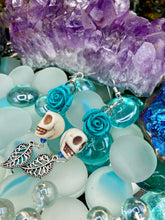 Load image into Gallery viewer, Frida Kahlo Inspired Earring, Howlite Skull Beads Turquoise Flowers, Pastel Goth, Dia De Los Muertos Calavera Aretes, Day of the Dead, La Catrina