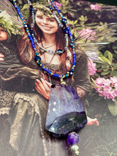 Load image into Gallery viewer, Vibrant Purple Large Agate Natural Stone Pendant In Choker Style Necklace, Hippie Natural Stone Bead Necklace, Shabby Chic Bohemian Style