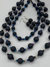 Load image into Gallery viewer, Necklace and earrings set