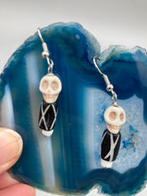 Load image into Gallery viewer, Natural Bamboo Chips And Black Obsidian Stone Beads, Hand Beaded Skull Necklace, Skully Witchy Vibe, Goth Dark Souls Jewelry, Day Of The Dead, Calavera Dia De Los Muertos