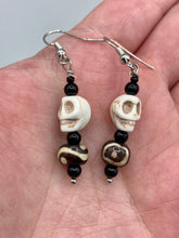 Load image into Gallery viewer, Natural Serpentine Green Lace And Black Obsidian Stone Beads, Hand Beaded Skull Necklace, Skully Witchy Vibe, Goth Dark Souls Jewelry, Day Of The Dead, Calavera Dia De Los Muertos