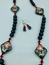 Load image into Gallery viewer, Necklace and earrings set