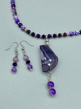 Load image into Gallery viewer, Vibrant Purple Agate Natural Stone Pendant Glass Beaded Necklace, Hippie Natural Stone Bead Necklace, Shabby Chic Bohemian Style