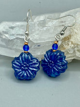Load image into Gallery viewer, This Dark Blue Violet Floral Pressed Glass Beaded Earrings feature a captivating iridescent shimmer finish that adds beautiful detail. Measurements: 1 1/4" length
