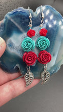 Load and play video in Gallery viewer, Southwest Inspired Turquoise Red Small Flowers Earrings, Dia De Los Muertos Aretes, Mexican Day of the Dead Jewelry, Hippie Style, Boho Chic
