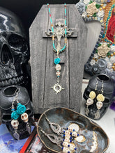 Load image into Gallery viewer, Frida Kahlo Inspired Glass Beaded Necklace, Vibrant Mexican Colors Adjustable Choker, Southwest Vibe Style Inspired Jewelry, Dia De Los Muertos Calaveras
