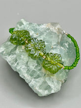Load image into Gallery viewer, Light Green Pressed Glass Floral Beaded Bracelet, Nature Inspired, Summer Jewelry
