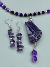 Load image into Gallery viewer, Vibrant Purple Agate Natural Stone Pendant Glass Beaded Necklace, Hippie Natural Stone Bead Necklace, Shabby Chic Bohemian Style
